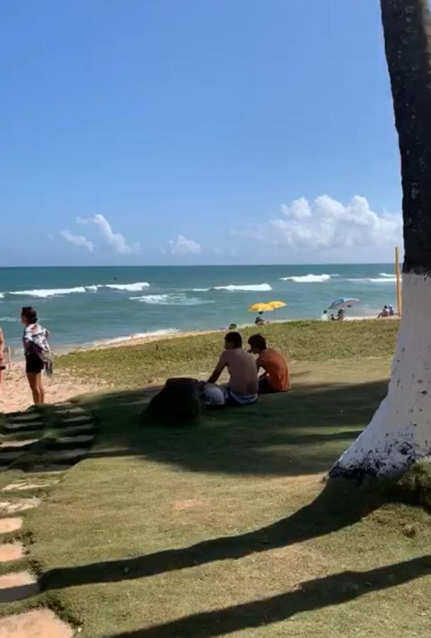 Casa De Temporada 4 Quartos Sendo 2 Suites Em Vilas Do Atlantico - 200 M Da Praia E 6 Km Da Capital Lauro de Freitas Exterior photo